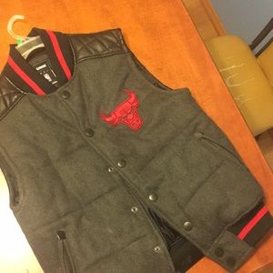 VEST